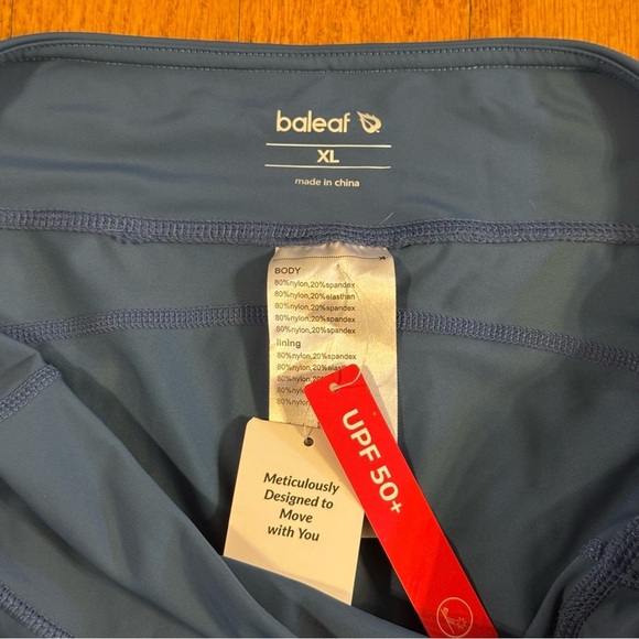 NWT Baleaf Women's Blue Cycling Shorts Size XL - Picture 2 of 2